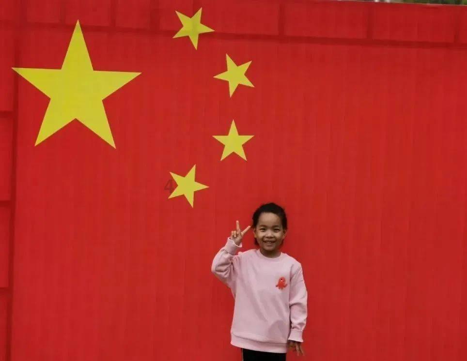 甜美小邮差